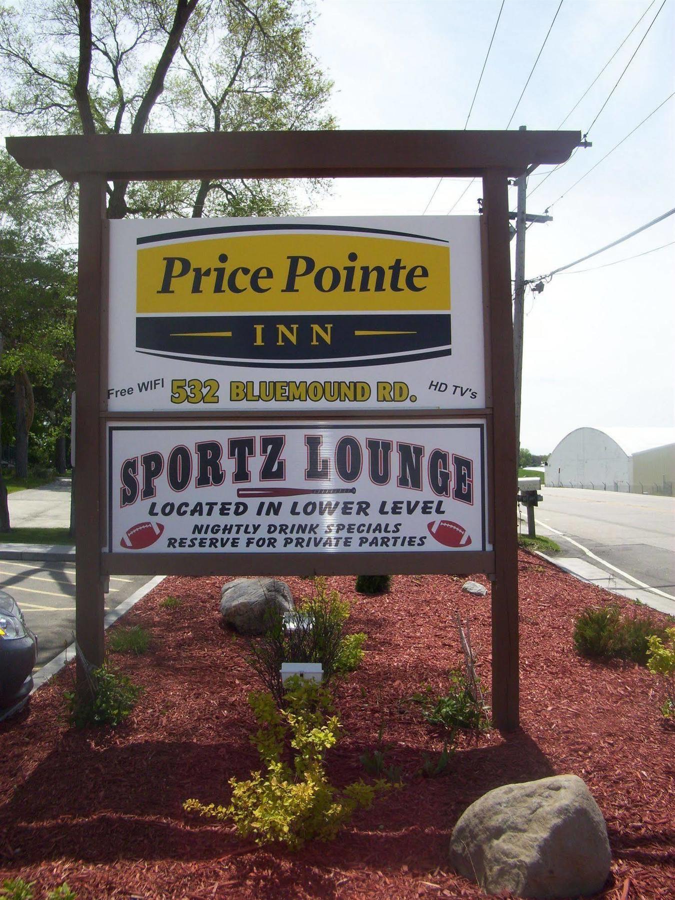 Price Pointe Inn ウォキショー エクステリア 写真